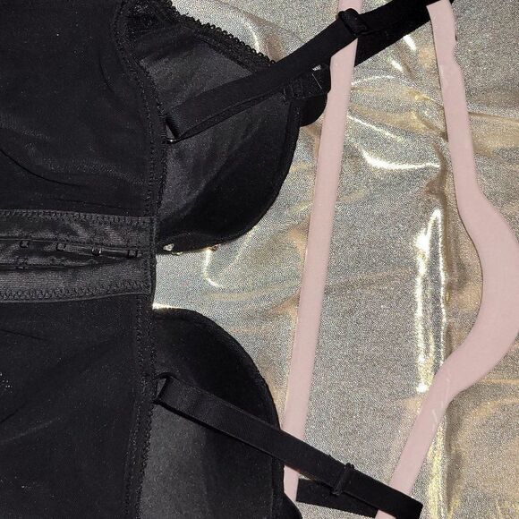 * New Black Lace Corset Push Up Bra with Crystal Embellishments - Picture 5 of 6